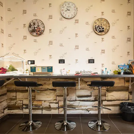 Eritrea ゲストハウス ローマ